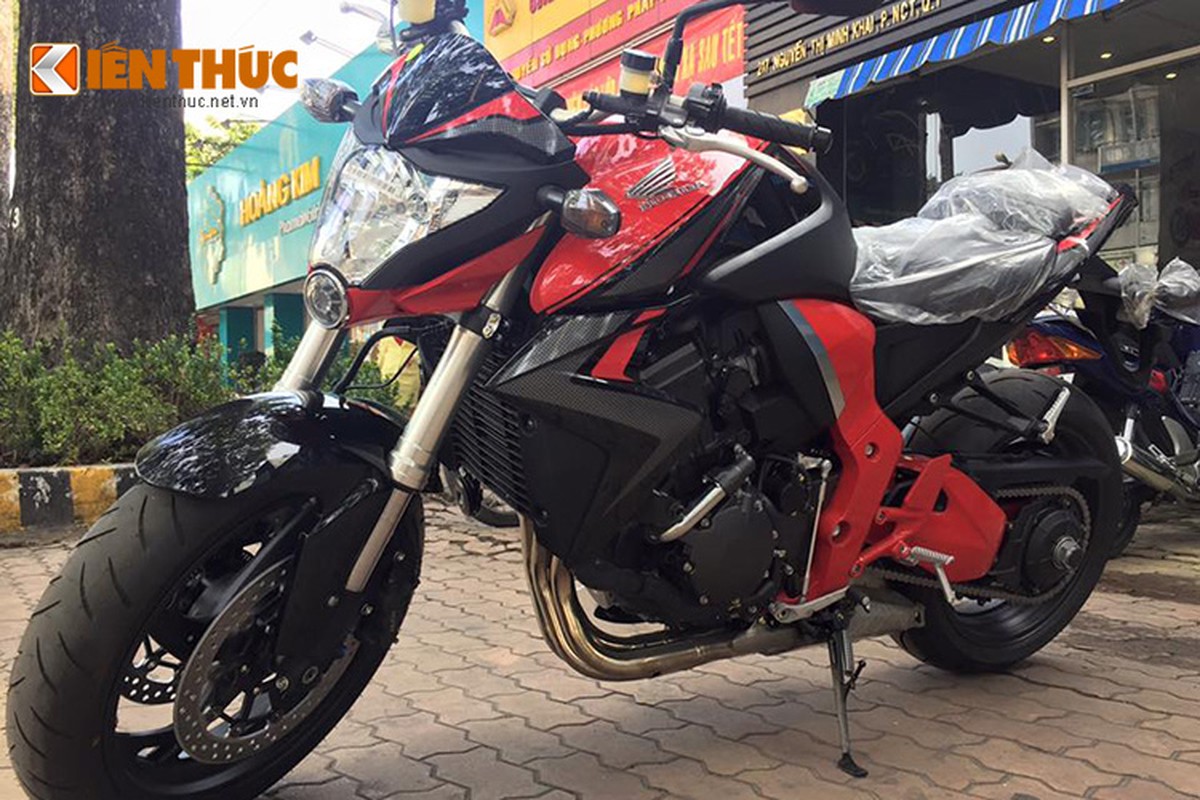 Honda CB1000R ABS 2015 ve Viet Nam gia hon 400 trieu-Hinh-11